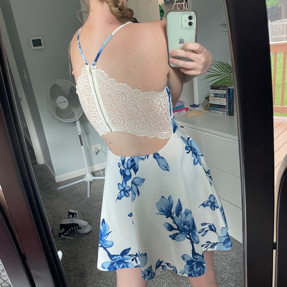Floral Skater Dress - Picture 3 of 6